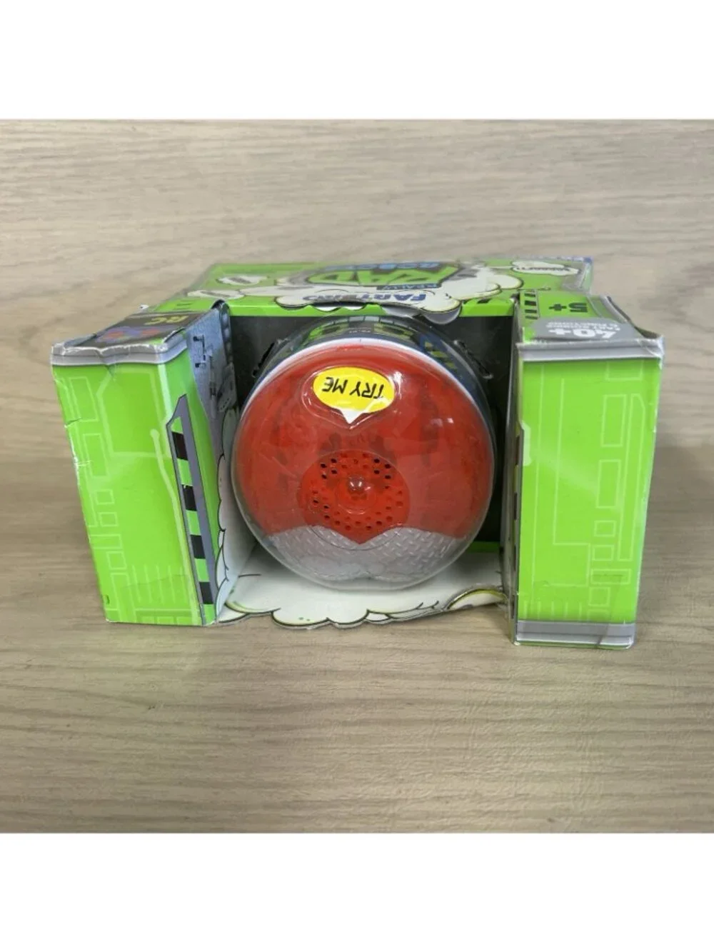 Really Rad Robots - Fartbro Pranking RC Robot with Remote - New Sealed